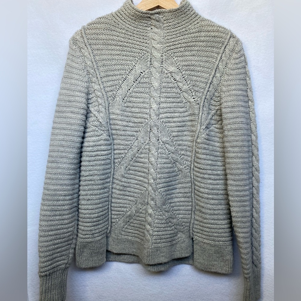 Gap Sz Wool blend Chunky Cable Knit Sweater With Mock Turtle Neck sz. Sm